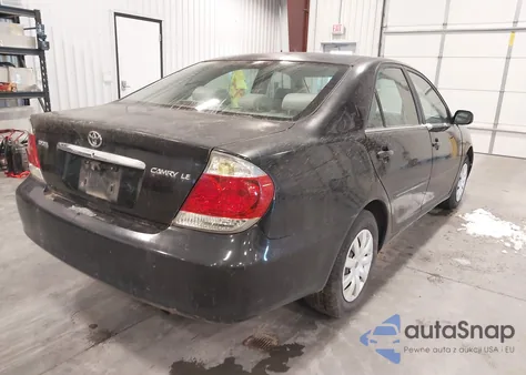2005 Toyota Camry Le from USA, damaged, VIN 4T1BE30K65U383953